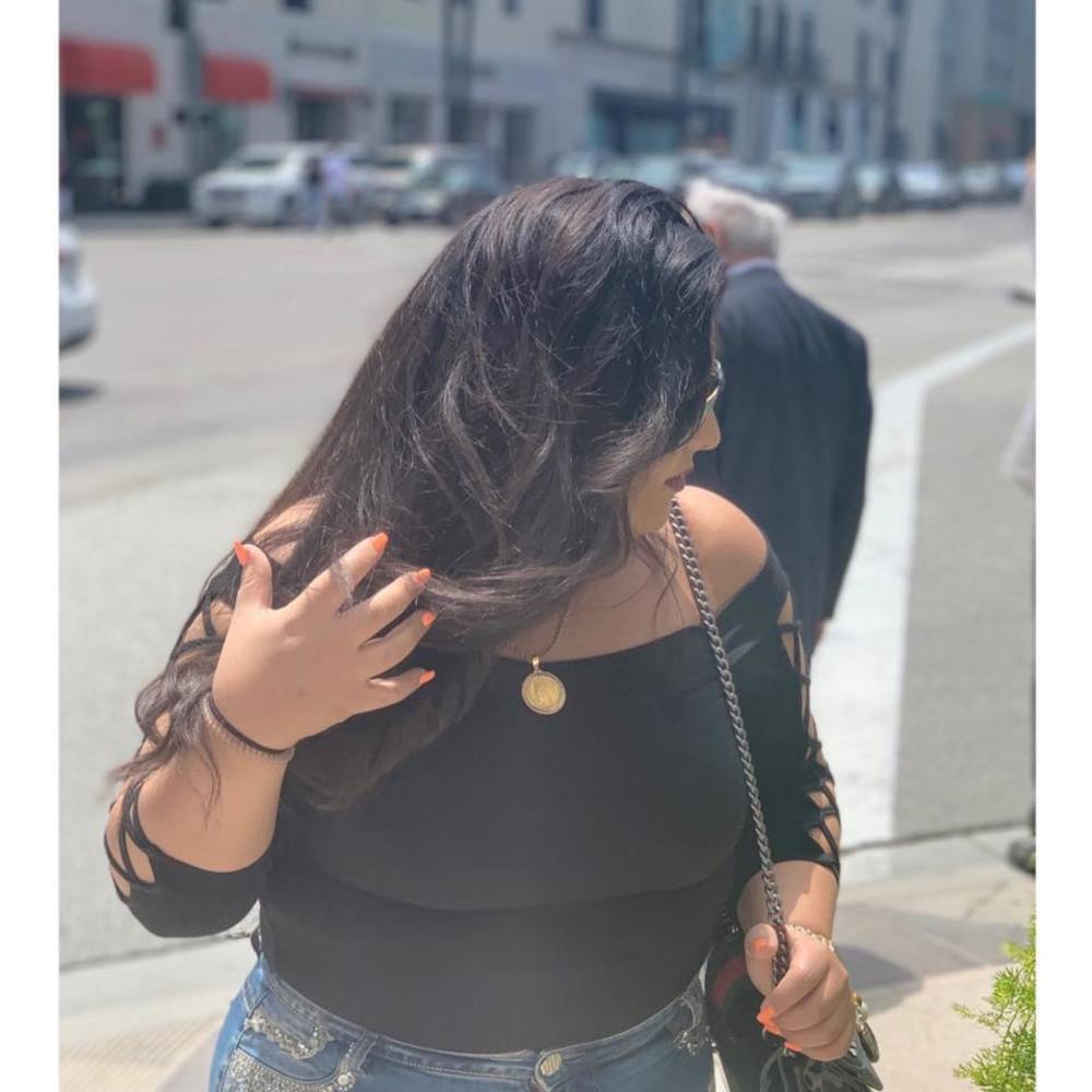 Meet your Posher, Jasmine